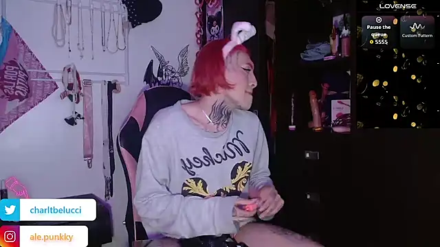 charlotbelucci  online show from 6, 2, 2026