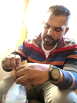 ListedLoin online show from 6, 1, 2025