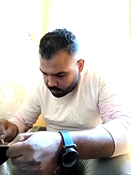 ListedLoin online show from 8, 1, 2025