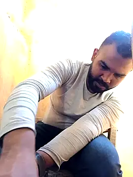 ListedLoin online show from 18, 1, 2025