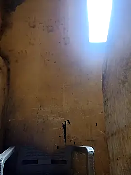 ListedLoin online show from 8, 2, 2025