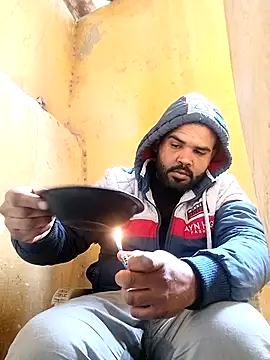 ListedLoin online show from 9, 2, 2025