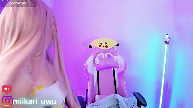 Ahri Elderwood online show from 7, 10, 2025