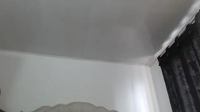 Abril Squirt online show from 9, 4, 2026