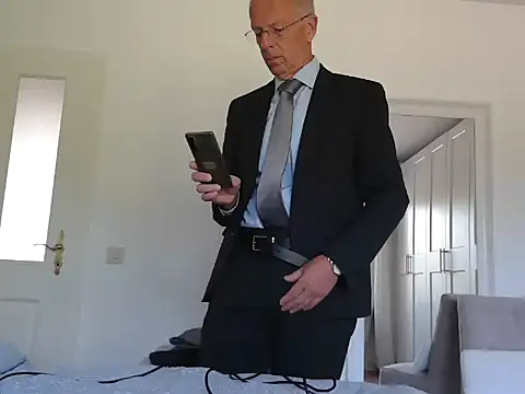 Snapshot of maxmueller321 chatting on 24, 6, 2026 maxmueller321 online show from 24, 6, 2026