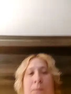 Snapshot of Icedcoffee2024 chatting on 16, 10, 2025 Icedcoffee2024 online show from 16, 10, 2025