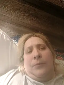 Snapshot of Icedcoffee2024 chatting on 12, 11, 2025 Icedcoffee2024 online show from 12, 11, 2025