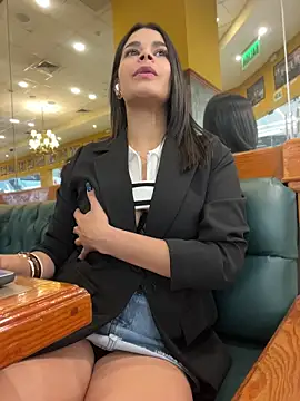 DaryRos online show from 8, 4, 2026