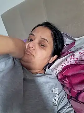 sarahhh1987 online show from 12, 4, 2026