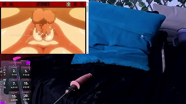 CoralineSanchez online show from 27, 2, 2025