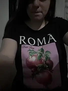 in bloomxxxx online show from 13, 10, 2025