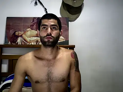 Snapshot of hideonbush051 chatting on 14, 10, 2025 hideonbush051 online show from 14, 10, 2025