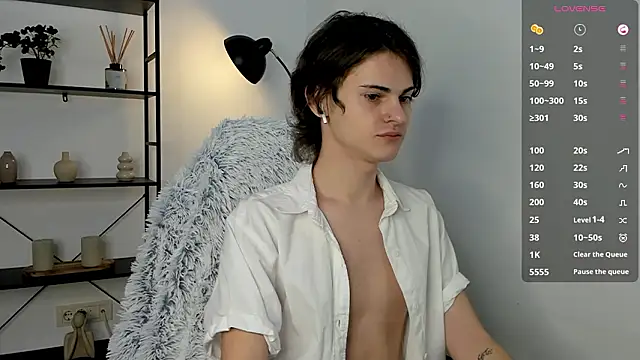 Snapshot of little_femb0y chatting on 12, 2, 2026 little femb0y online show from 12, 2, 2026