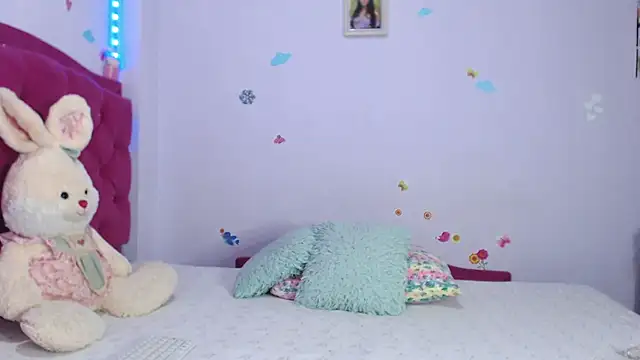 Madelyy  online show from 20, 6, 2026