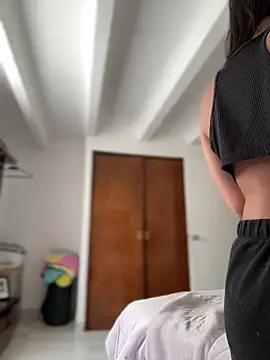 Salome golvert online show from 14, 4, 2026