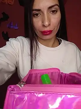 Chicavixy online show from 8, 11, 2025