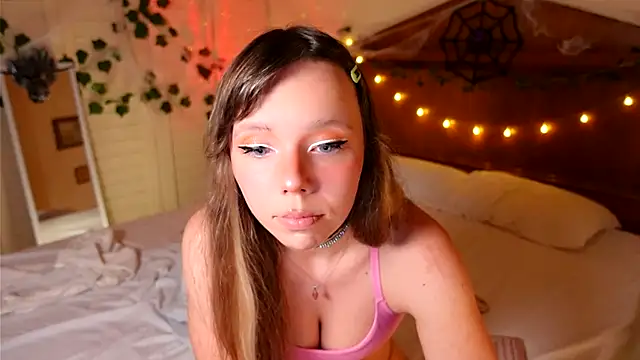 Ayra Lust online show from 25, 10, 2025