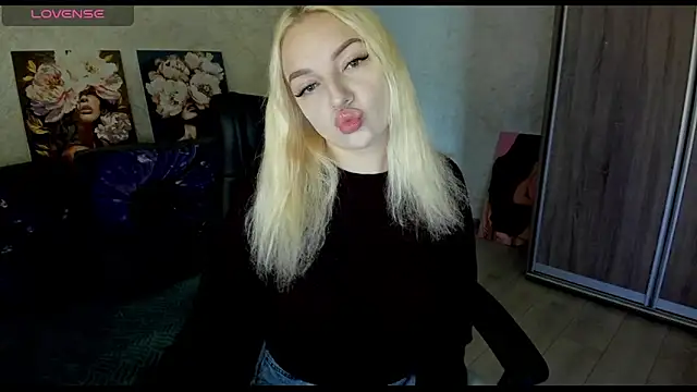 Stella  Cox online show from 7, 11, 2025