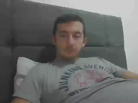 laynufff online show from 15, 10, 2025