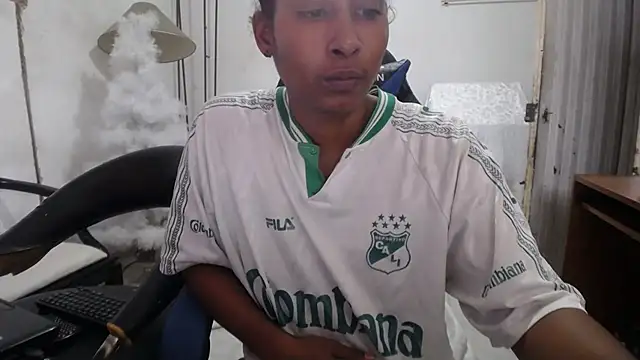 yohatinelly07 online show from 27, 11, 2025