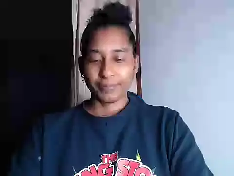 Snapshot of yohatinelly07 chatting on 4, 6, 2026 yohatinelly07 online show from 4, 6, 2026