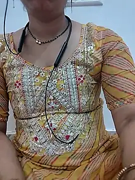 Snapshot of Simaran_bhabhi chatting on 15, 6, 2026 Simaran bhabhi online show from 15, 6, 2026
