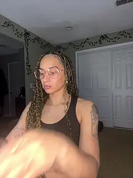 Shuggabutt online show from 11, 1, 2025