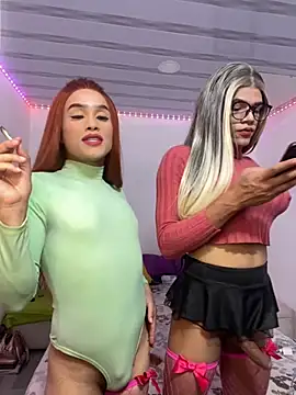 Snapshot of big_girl21cm chatting on 14, 9, 2025 big girl21cm online show from 14, 9, 2025