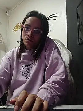 Yaumiko online show from 27, 10, 2025