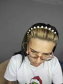 Yaumiko online show from 26, 6, 2026