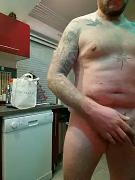 RomWoolf online show from 5, 3, 2025