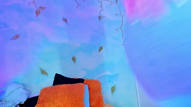 SaturnooStonee online show from 9, 10, 2025