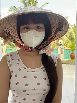 BabyThree  online show from 27, 1, 2025