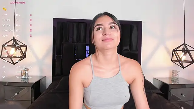 Zayda 1 online show from 7, 1, 2025