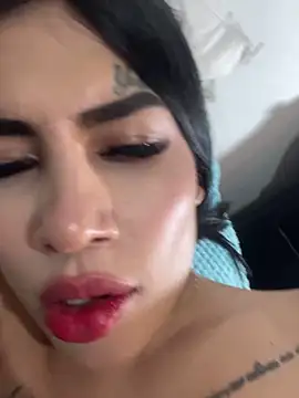 Snapshot of saragill323 chatting on 19, 12, 2024 saragill323 online show from 19, 12, 2024