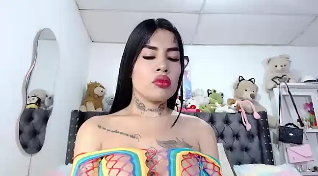 Snapshot of saragill323 chatting on 4, 2, 2025 saragill323 online show from 4, 2, 2025