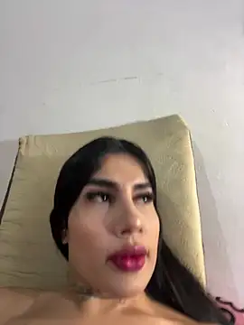 Snapshot of saragill323 chatting on 12, 3, 2025 saragill323 online show from 12, 3, 2025