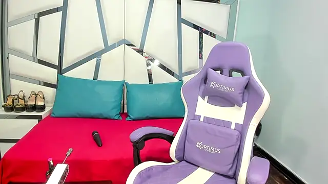 chanel hot 001 online show from 1, 12, 2025