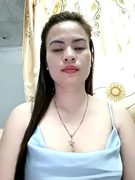 Snapshot of NgocQuyen2K chatting on 13, 2, 2025 NgocQuyen2K online show from 13, 2, 2025