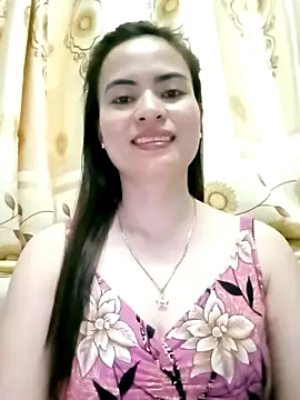 Snapshot of NgocQuyen2K chatting on 18, 2, 2025 NgocQuyen2K online show from 18, 2, 2025