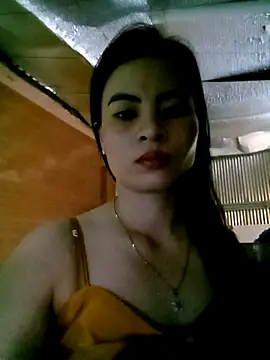 Snapshot of NgocQuyen2K chatting on 12, 3, 2025 NgocQuyen2K online show from 12, 3, 2025