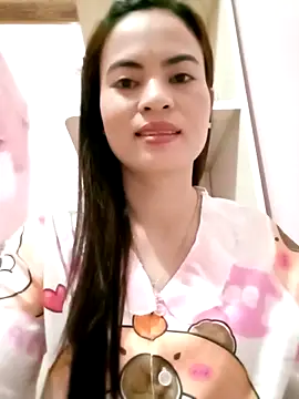 Snapshot of NgocQuyen2K chatting on 17, 3, 2025 NgocQuyen2K online show from 17, 3, 2025