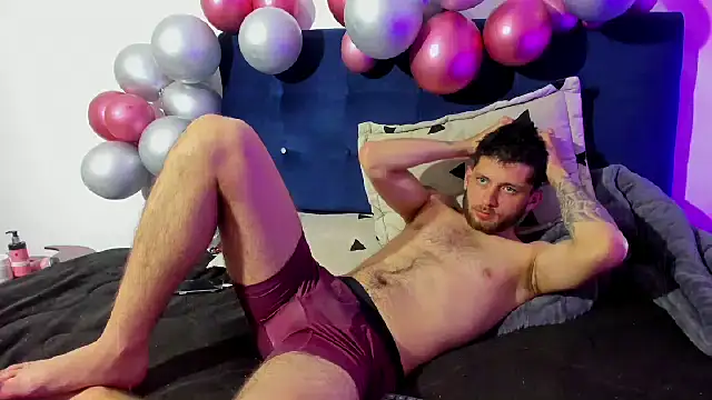 Snapshot of Ari_and_loggan chatting on 15, 1, 2025 Ari and loggan online show from 15, 1, 2025