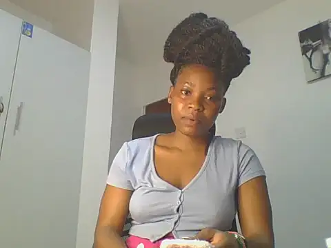 Snapshot of _Becky002 chatting on 8, 5, 2026 Becky002 online show from 8, 5, 2026