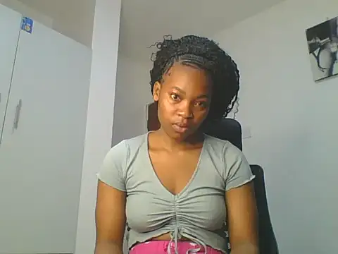 Snapshot of _Becky002 chatting on 25, 5, 2026 Becky002 online show from 25, 5, 2026