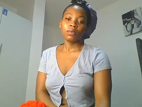 Snapshot of _Becky002 chatting on 13, 6, 2026 Becky002 online show from 13, 6, 2026