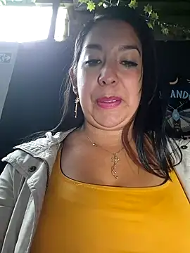 Bella keny online show from 11, 2, 2025