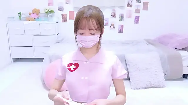 Snapshot of chihiro_ri chatting on 10, 10, 2025 chihiro ri online show from 10, 10, 2025