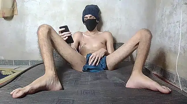 Snapshot of skinnyboy1000 chatting on 1, 3, 2025 skinnyboy1000 online show from 1, 3, 2025