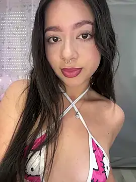 AliceJovovich online show from 10, 1, 2025